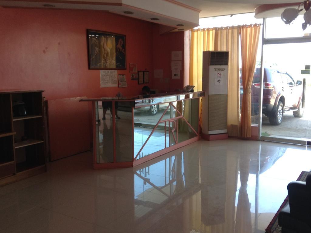 John Mig Hotel ماكتان المظهر الخارجي الصورة